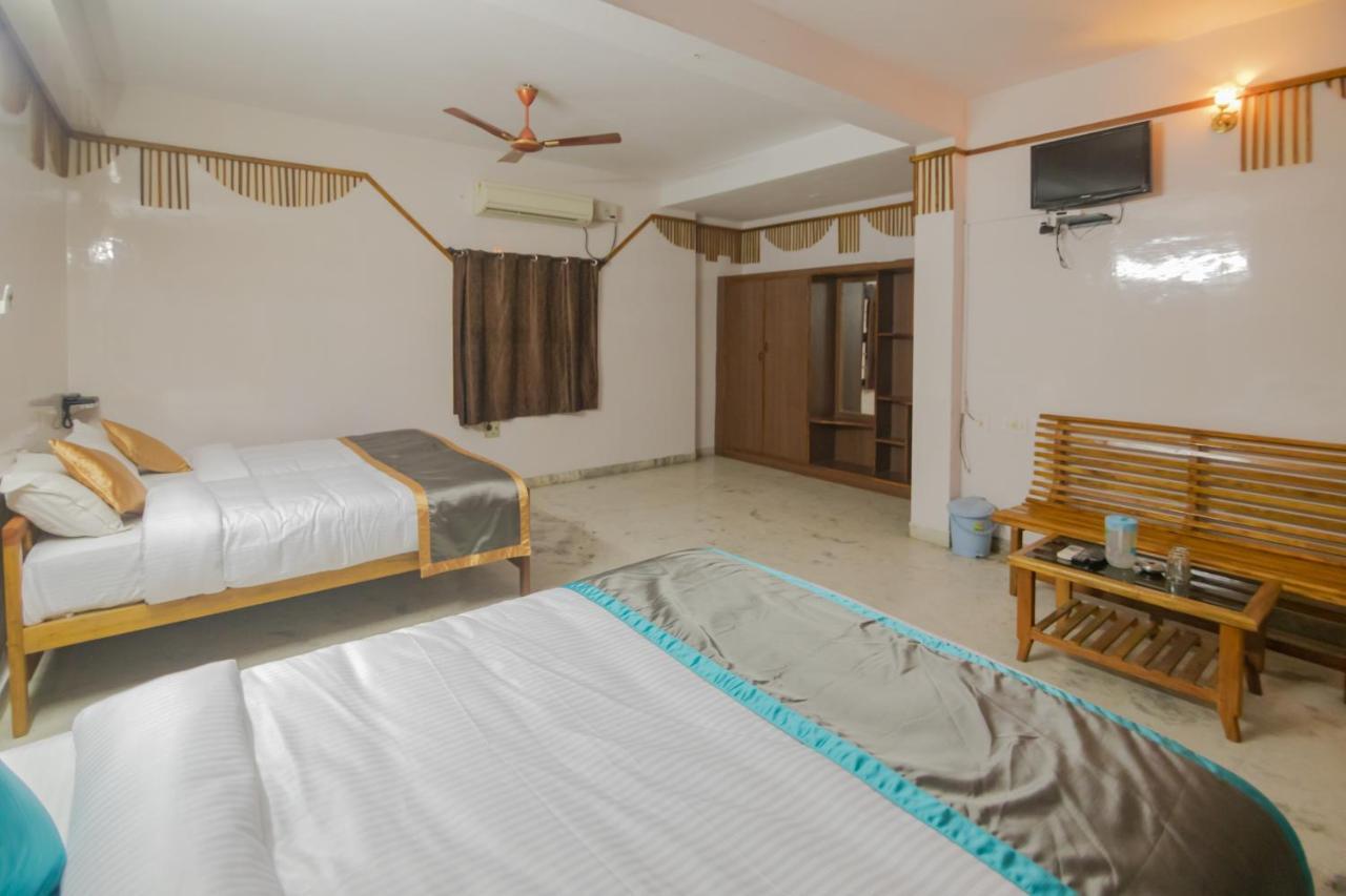Hotel Sp Grand Karur  Экстерьер фото
