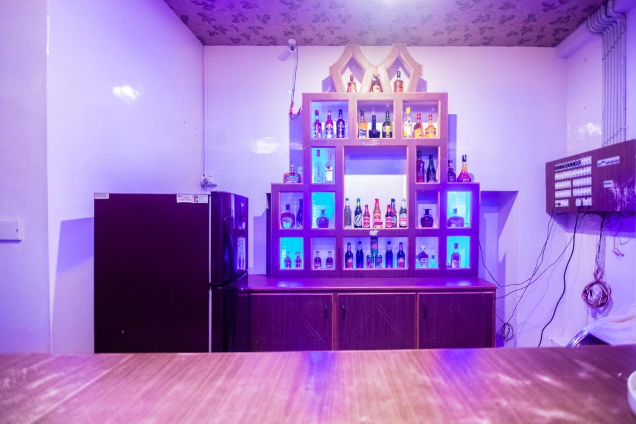 Hotel Sp Grand Karur  Экстерьер фото