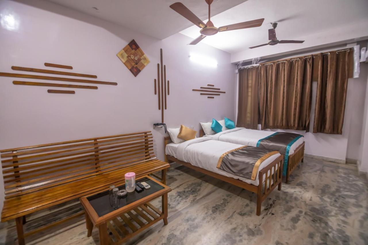 Hotel Sp Grand Karur  Экстерьер фото